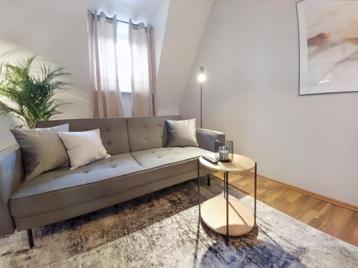 Milpau Recklinghausen: Modern Central Premium Apartment Exterior photo